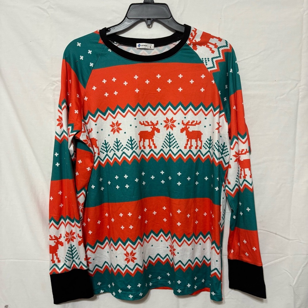 Art dear long-sleeved Christmas sweater with a reindeer and snowflake pattern - Picture 2 of 5